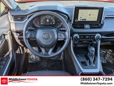 Certified 2025 Toyota RAV4 XLE AWD/4WD image 29