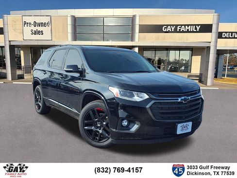 Used 2020 Chevrolet Traverse Premier w/ Redline Edition FWD image 1