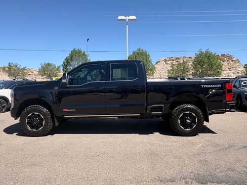 Used 2025 Ford F350 Lariat w/ Lariat Ultimate Package AWD/4WD image 2