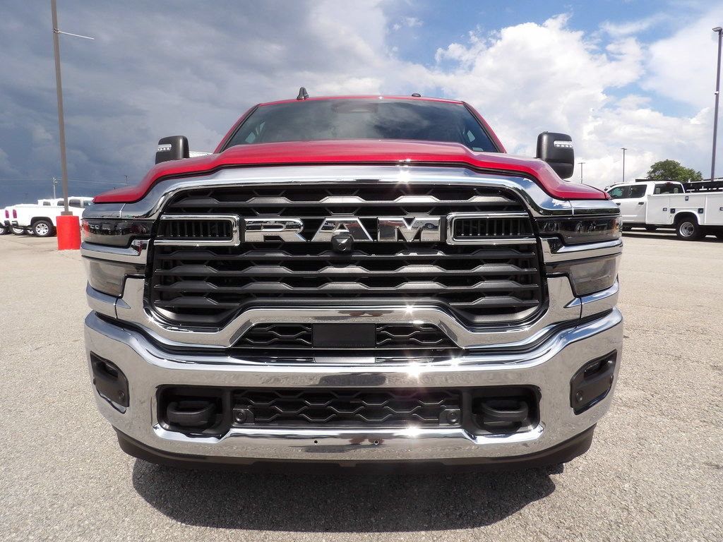 Used 2026 RAM 2500 Big Horn AWD/4WD image 12
