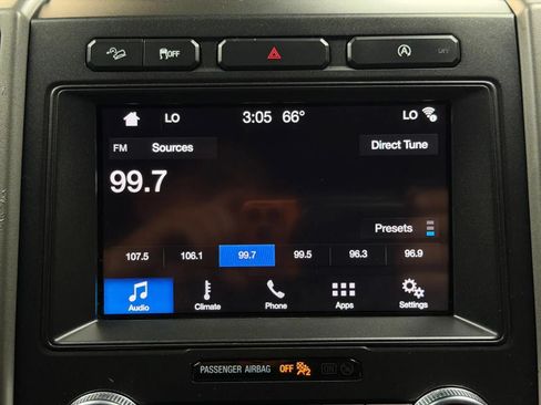 Used 2019 Ford Expedition XLT w/ Equipment Group 201A AWD/4WD image 44