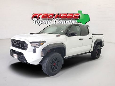 Used 2024 Toyota Tacoma TRD Pro AWD/4WD image 1