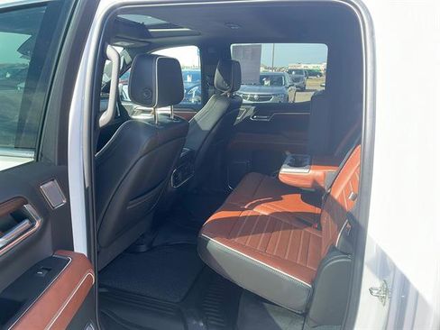 Used 2023 GMC Sierra 1500 Denali Ultimate AWD/4WD image 13