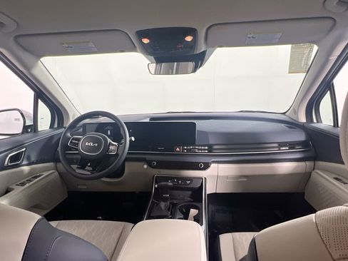 New 2026 Kia Carnival EX image 31