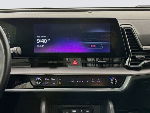 Used 2023 Kia Sportage SX image 15