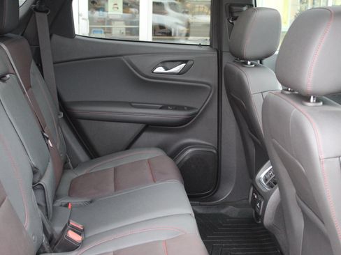 Certified 2024 Chevrolet Blazer RS w/ Driver Confidence II Package image 13