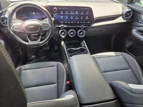 Used 2024 Chevrolet Blazer EV LT AWD/4WD image 8
