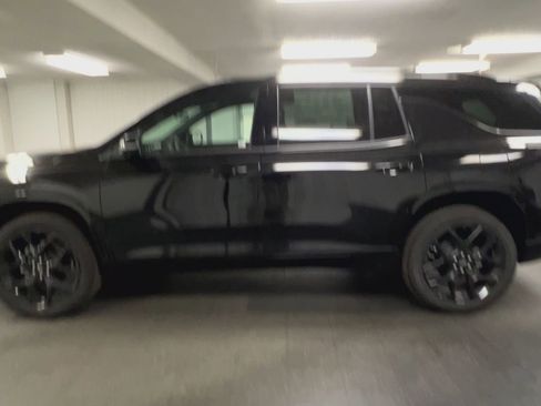 New 2026 Chevrolet Traverse RS w/ LPO, Floor Liner Package image 41