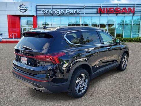 Used 2023 Hyundai Santa Fe SEL image 2