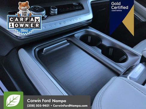 Used 2025 Ford Expedition Max Platinum AWD/4WD image 19