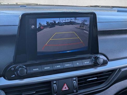 Used 2024 Kia Forte LXS image 13