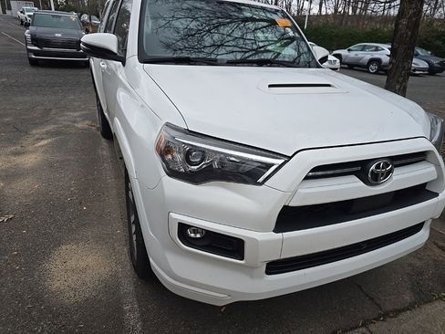 Used 2022 Toyota 4Runner TRD Sport w/ Technology Package image 2