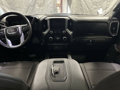 Used 2021 GMC Sierra 1500 Elevation w/ Preferred Package AWD/4WD image 13
