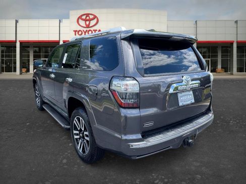 Certified 2018 Toyota 4Runner Limited AWD/4WD image 6