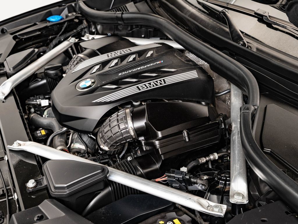 Used 2021 BMW X6 M50i w/ Executive Package AWD/4WD image 49