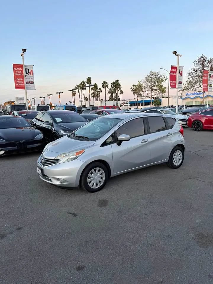Used 2015 Nissan Versa Note S Plus FWD image 3