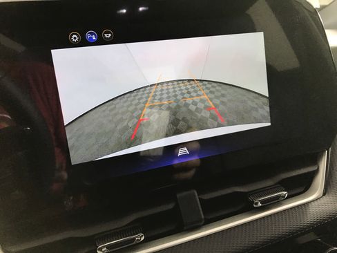 New 2026 Chevrolet Equinox LT image 17