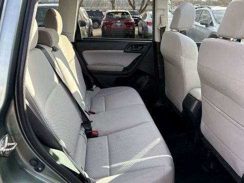 Used 2017 Subaru Forester 2.5i Premium image 19