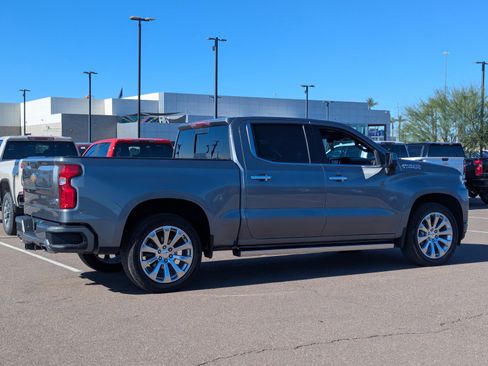 Used 2021 Chevrolet Silverado 1500 High Country image 6