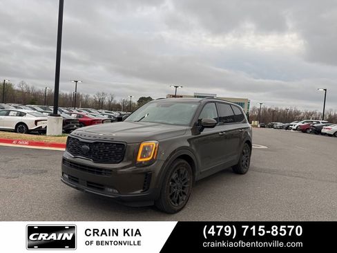 Used 2021 Kia Telluride SX w/ SX Prestige Package image 2