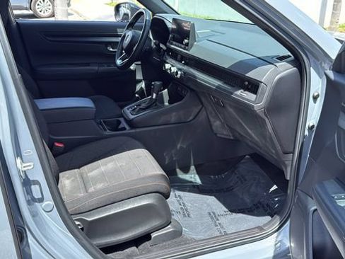 Used 2025 Honda CR-V Sport image 13