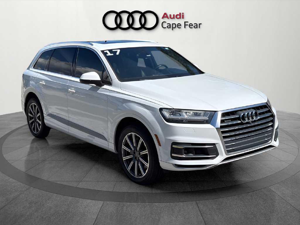 Used 2017 Audi Q7 3.0T Premium Plus w/ Premium Plus Package AWD/4WD image 9