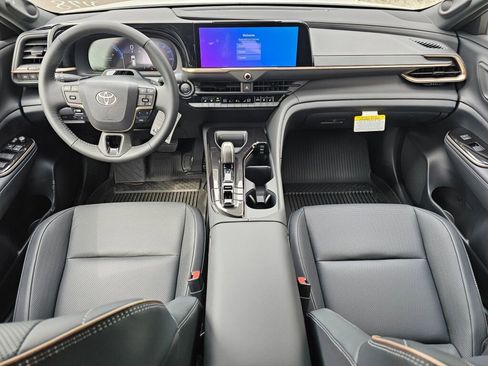 New 2026 Toyota Crown Signia AWD/4WD image 10