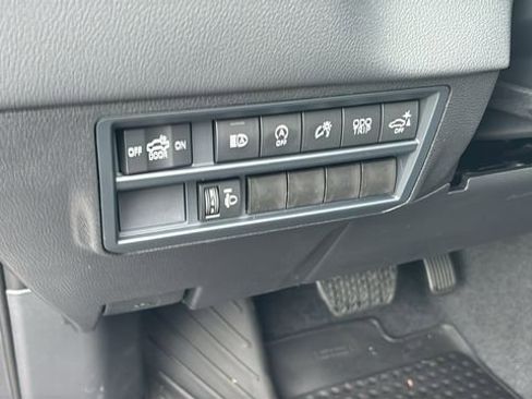 New 2026 Toyota Tundra Limited AWD/4WD image 14