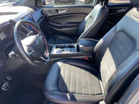 Used 2022 Ford Edge ST-Line image 9