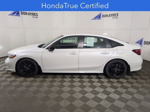 Certified 2025 Honda Civic Sport image 2