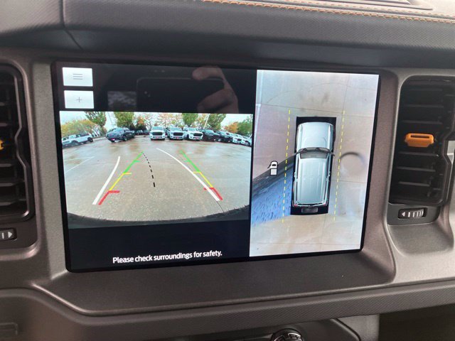 Used 2024 Ford Bronco Badlands AWD/4WD image 25