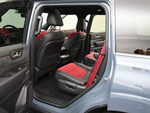 Used 2026 Nissan Armada NISMO image 12