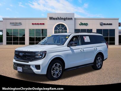 Used 2025 Ford Expedition Active