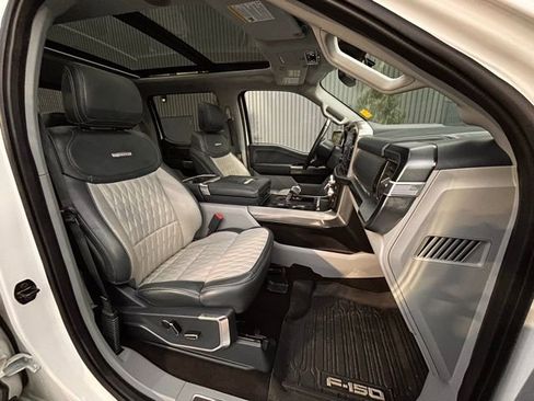 Used 2023 Ford F150 Limited image 36