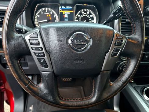 Used 2019 Nissan Titan Platinum Reserve image 14