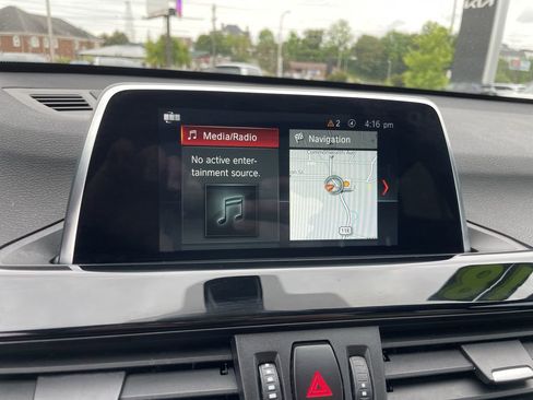 Used 2018 BMW X1 sDrive28i w/ Convenience Package FWD image 13