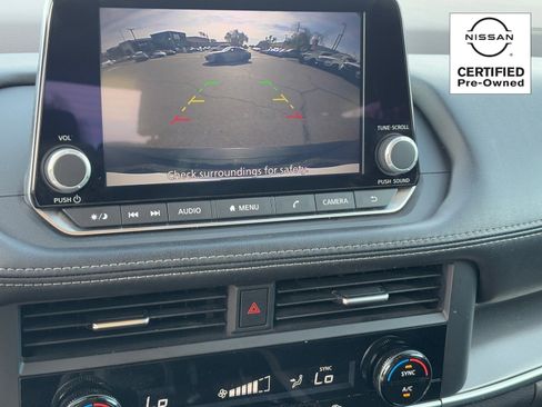 Certified 2023 Nissan Rogue SV image 26