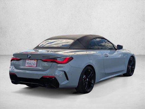 Used 2022 BMW M440i Convertible image 5