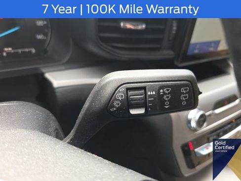 Used 2023 Ford Explorer XLT RWD image 45
