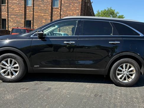 Used 2016 Kia Sorento AWD image 7