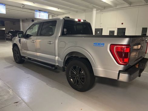Used 2022 Ford F150 XLT w/ Equipment Group 302A High AWD/4WD image 4