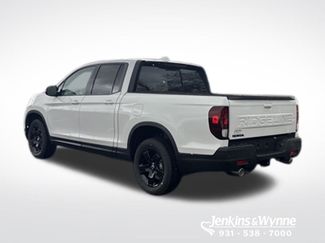 New 2026 Honda Ridgeline Black Edition video 2