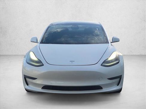 Used 2019 Tesla Model 3 Long Range AWD/4WD image 2