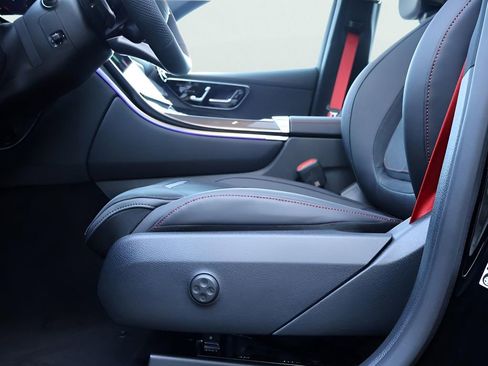 New 2026 Mercedes-Benz GLC 43 AMG 4MATIC Coupe image 42