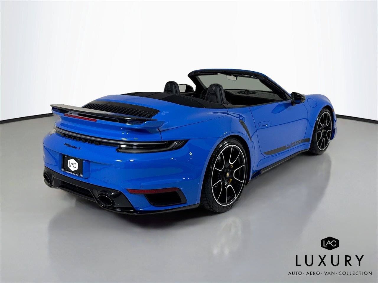 Used 2022 Porsche 911 Turbo S AWD/4WD image 6