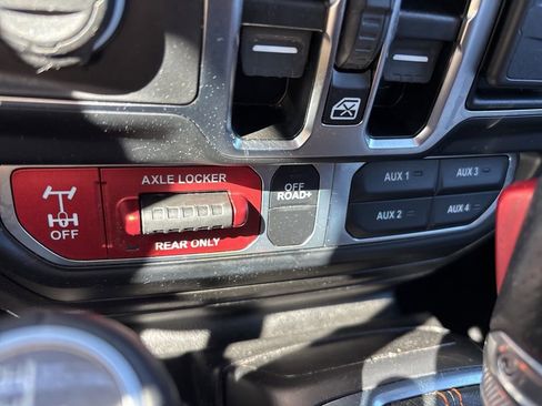 Used 2023 Jeep Gladiator Mojave w/ LED Lighting Group image 69