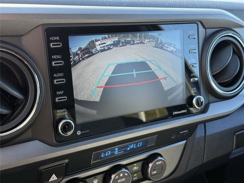Used 2022 Toyota Tacoma TRD Sport w/ Technology Package AWD/4WD image 24