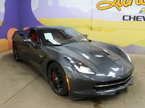 Used 2014 Chevrolet Corvette Stingray Coupe RWD image 4