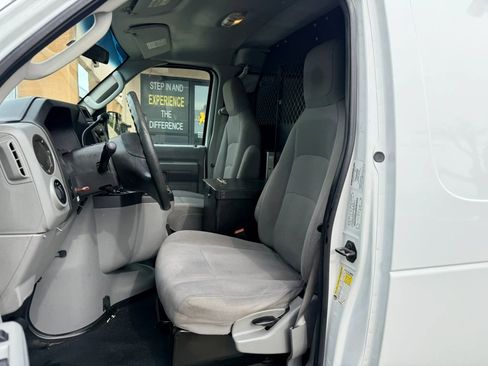 Used 2013 Ford E-150 and Econoline 150 w/ PWR Group RWD image 9