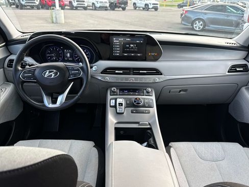 Used 2020 Hyundai Palisade SEL AWD/4WD image 16